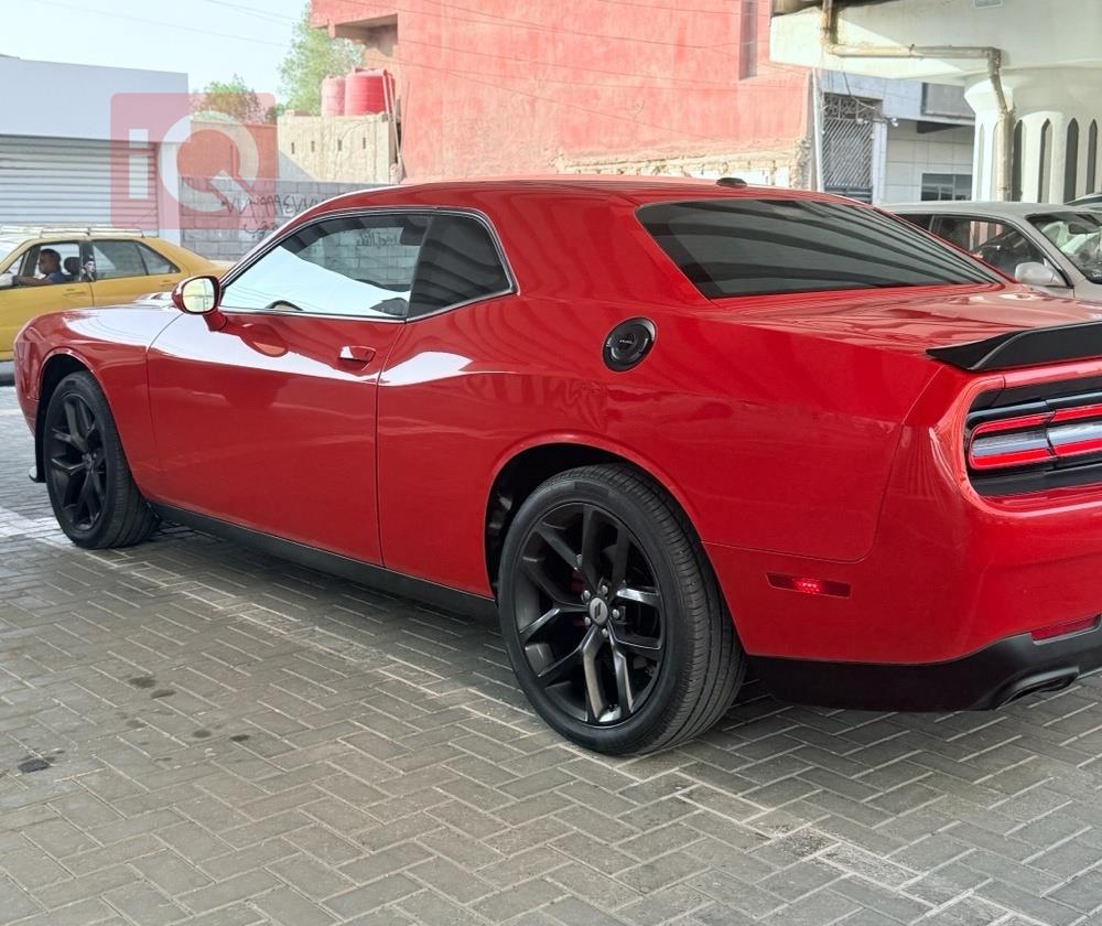 Dodge Challenger